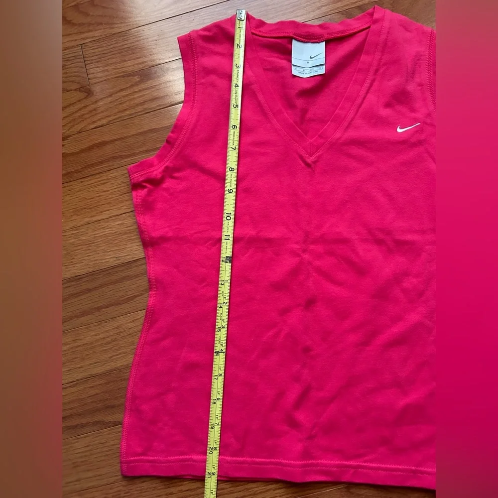 NWOT Hot Pink Nike V-Neck Sleeveless Top - size small